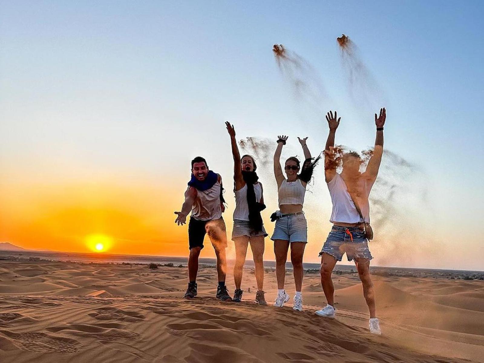 Zahra Luxury Desert Camp Мерцуга Екстериор снимка