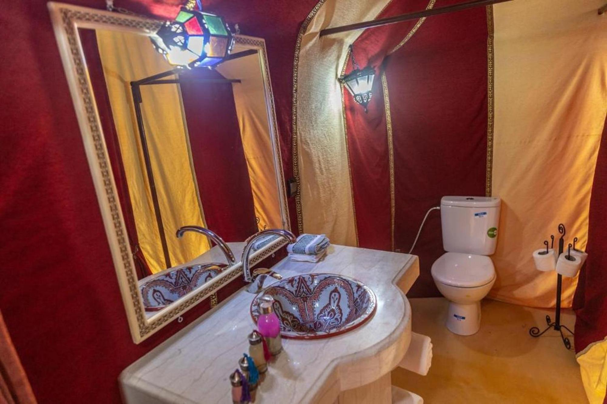 Zahra Luxury Desert Camp Мерцуга Екстериор снимка